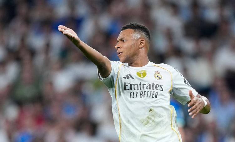 冲击C罗纪录！姆巴佩还有5场机会，曼城之战成关键，超越梅西仍难企及